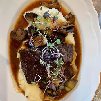 Aubrey's Corner - Braised Short Rib that was ahh-mazing! - Italian Near Me - Summit, New Jersey