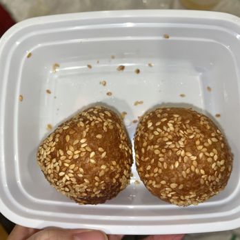 Todoroki - Sesame Balls Dessert - Japanese Near Me - Evanston, Illinois