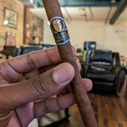 A Cuban Experience - Their house blend. Decent stick