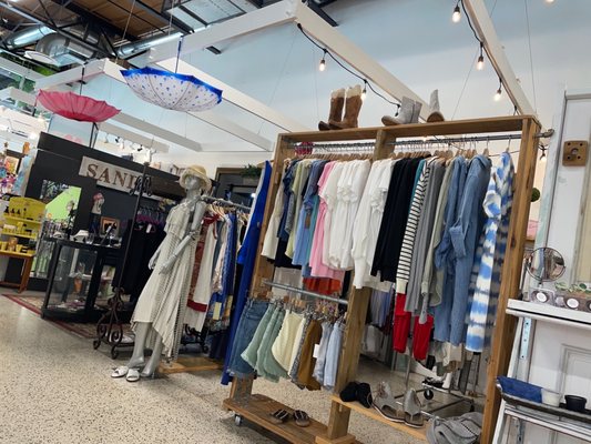 The Franklin Shops by null