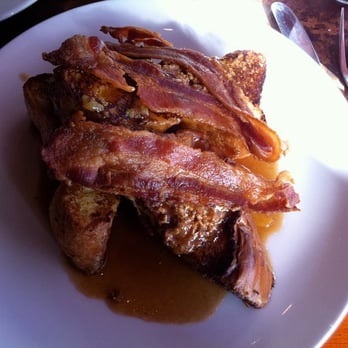 Palisade - Thick-cut French Toast with Bacon strips - Seafood Near Me - Seattle, Washington Palisade - Thick-cut French Toast with Bacon strips - Seafood Near Me - Seattle, Washington