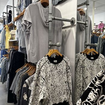 RAE Boutique - Women's Clothing Near Me - Scottsdale, Arizona RAE Boutique - Women's Clothing Near Me - Scottsdale, Arizona