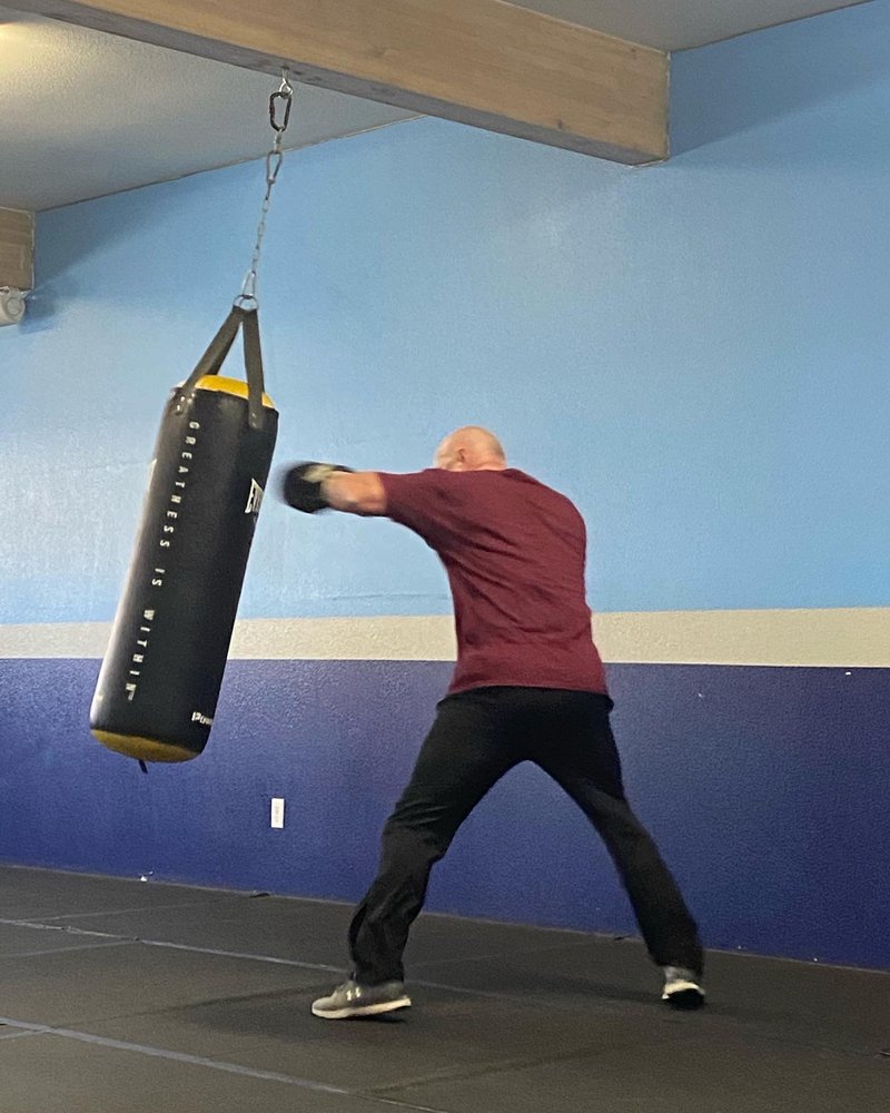 MOUNTAIN MUSCLE FITNESS CENTER 30 Photos & 15 Reviews 40118