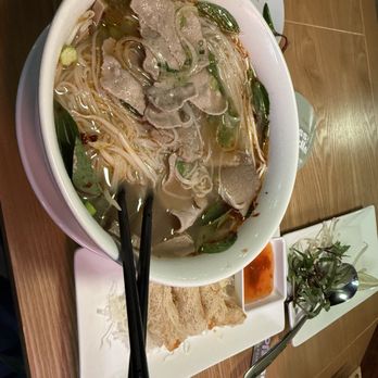 Cross Noodle - Excellent solid bowl of Pho! - Noodles Near Me - Alpharetta, Georgia Cross Noodle - Excellent solid bowl of Pho! - Noodles Near Me - Alpharetta, Georgia