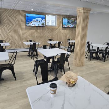 Ocean & Fifth - Coffee & Tea Near Me - Newport, Rhode Island Ocean & Fifth - Coffee & Tea Near Me - Newport, Rhode Island