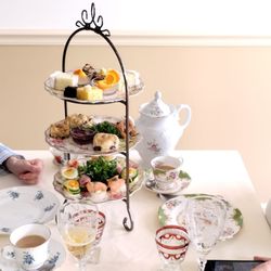 The Tea Leaf in Waltham gift card