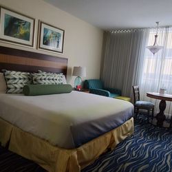 Hollywood Beach Tower - King Bed Room