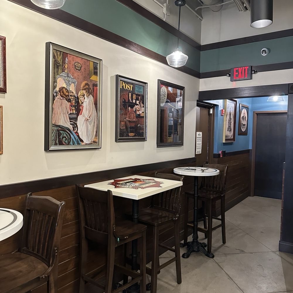 Potbelly - Inside - Sandwiches Near Me - Davie, Florida Potbelly - Inside - Sandwiches Near Me - Davie, Florida