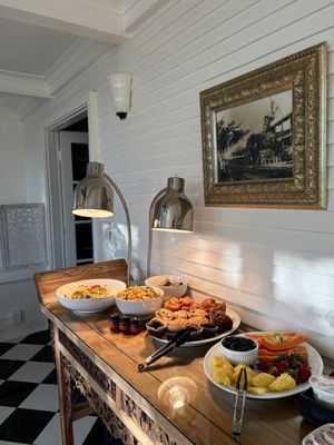 Historic Wailuku Inn by null