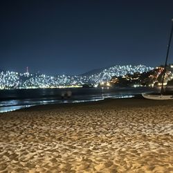 Thompson Zihuatanejo - Downtown Zohar at night.