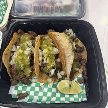 La Mezcla - Carne asada street tacos - Food Trucks Near Me La Mezcla - Carne asada street tacos - Food Trucks Near Me