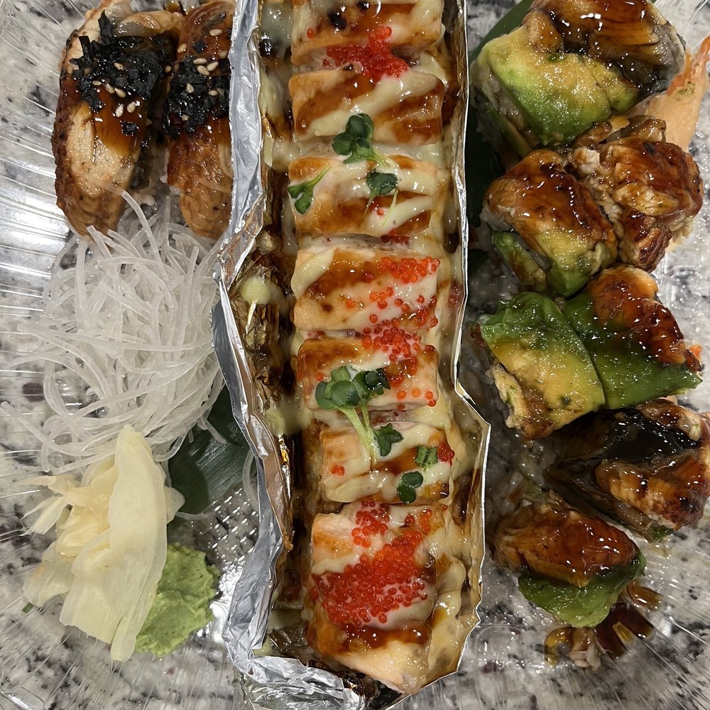 Hashi Gawa - Left to right: Unagi nigiri, baked Lion King, Dragon roll - Japanese Near Me - Alameda, California