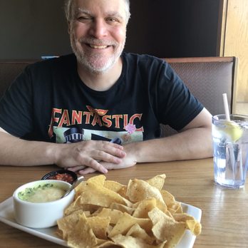 Applebee's Grill + Bar - Spinach & Artichoke Dip - American Near Me - Elgin, Illinois Applebee's Grill + Bar - Spinach & Artichoke Dip - American Near Me - Elgin, Illinois