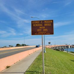 North Causeway Bridge