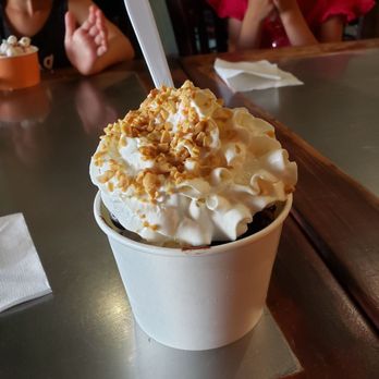 West Orange Creamery - Family of 5, great atmosphere and amazing ice creams and selections! Not very crowded even on a hot day. - Desserts Near Me - Ocoee, Florida