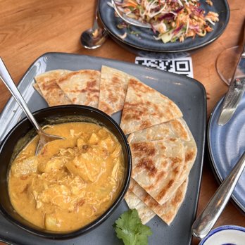 Pusadee's Garden - Roti chicken curry - Thai Near Me - Pittsburgh, Pennsylvania Pusadee's Garden - Roti chicken curry - Thai Near Me - Pittsburgh, Pennsylvania