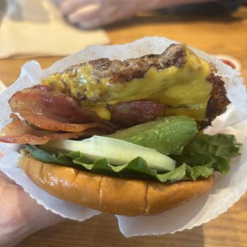 Shake Shack - Burgers Near Me - Tigard, Oregon Shake Shack - Burgers Near Me - Tigard, Oregon
