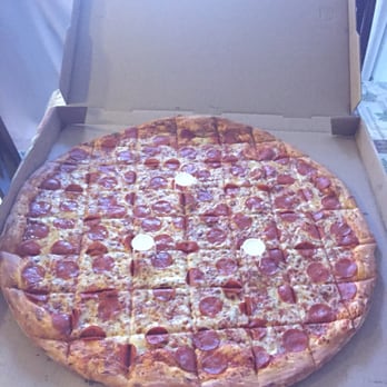 valentino s pizzeria closed 14 photos 40 reviews pizza 12720 main st hesperia ca restaurant reviews phone number