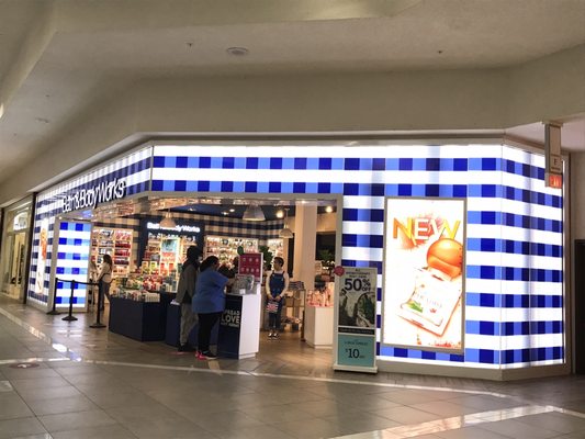 Bath Body Works 406 Briarwood Cir Ann Arbor Mi Cosmetics Fragrance Mapquest Bath Body Works 406 Briarwood Cir Ann Arbor Mi Cosmetics Fragrance Mapquest
