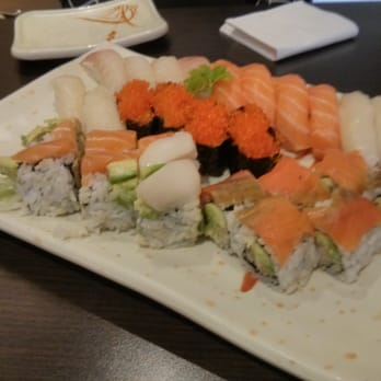 Yame Sushi - Sushi, tobiko, rainbow roll and red dynamite roll. - Japanese Near Me - Oakville, Ontario Yame Sushi - Sushi, tobiko, rainbow roll and red dynamite roll. - Japanese Near Me - Oakville, Ontario