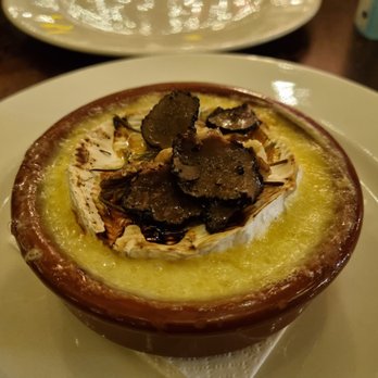 Le Vrai Paris - Brasseries Near Me - Paris, 75
