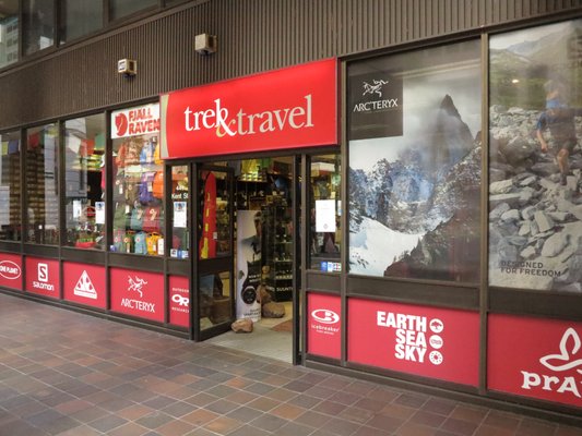 Trek & Travel by null