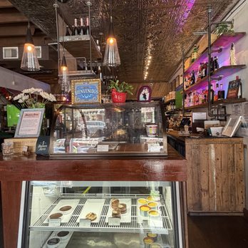 Buenos Aires Café - Este - Argentine Near Me - Austin, Texas