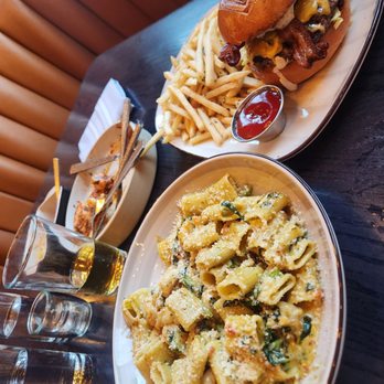 Heritage Food and Drink - Cocktail Bars Near Me - Wappingers Falls, New York