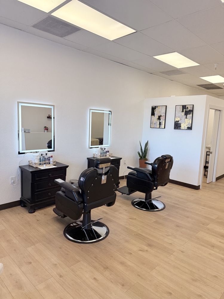 SS Threading & Esthetics Logo