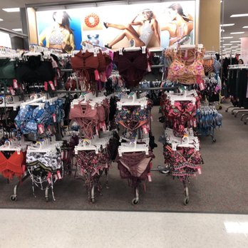 Target - Department Stores Near Me - Kissimmee, Florida