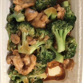 Hunan Wok - Chicken and broccoli excellent - Chinese Near Me - Buffalo, New York