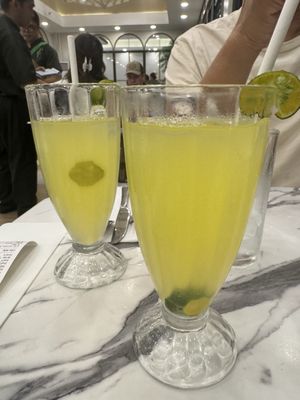 The Aristocrat Bakeshop - Roxas Blvd, Manila by null