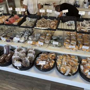 Gemmae Bake Shop - Bakeries Near Me - Long Beach, California