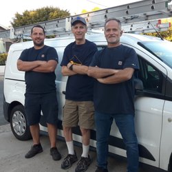 Squeaky Clean of Silverlake window & gutter cleaning - Squeakly Clean Team