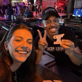 Jason Aldean's Kitchen + Rooftop Bar - Beer Bar Near Me - Nashville, Tennessee