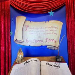 LARK Toys - Guest book