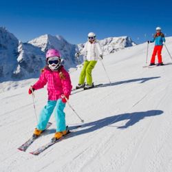 La Costa Kids - Great preowned ski wear still available,