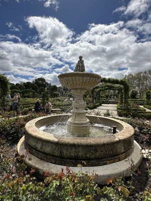 El Retiro Park by null