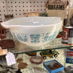 Lancaster County Antique Center
