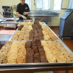 Smokin Steve's Catering - Cookies and Brownies for 325+ at Hoving Home Fundraiser.