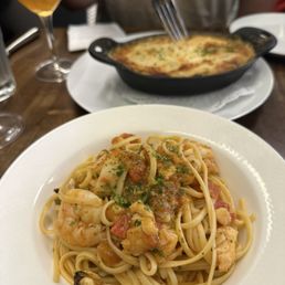Seafood linguini and vegetable casserole Seafood linguini and vegetable casserole