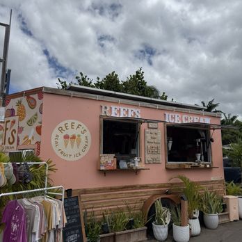 Reef’s Real Fruit Ice Cream - Ice Cream & Frozen Yogurt Near Me - Kihei, Hawaii Reef’s Real Fruit Ice Cream - Ice Cream & Frozen Yogurt Near Me - Kihei, Hawaii
