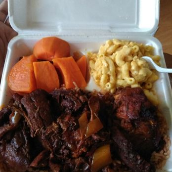 Royal Caribbean Jerk - Brown stew chicken my favorite - Caribbean Near Me - Chicago, Illinois Royal Caribbean Jerk - Brown stew chicken my favorite - Caribbean Near Me - Chicago, Illinois
