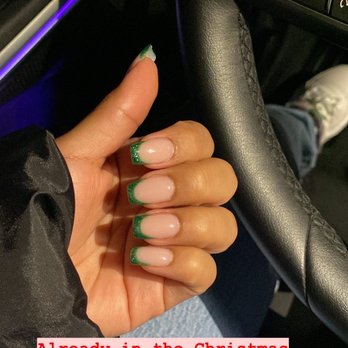 Captivate Nail Spa - Glitter French tips - Nail Salons Near Me - Fullerton, California
