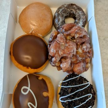 Krispy Kreme Doughnuts - Donuts Near Me - Delta, British Columbia Krispy Kreme Doughnuts - Donuts Near Me - Delta, British Columbia