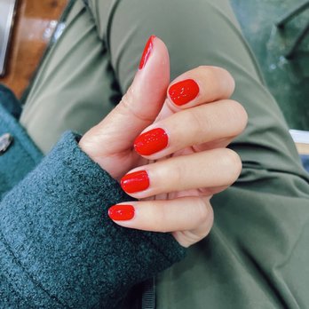 Berkeley Pinkies - Signature Mani $17 - Nail Salons Near Me - Berkeley, California