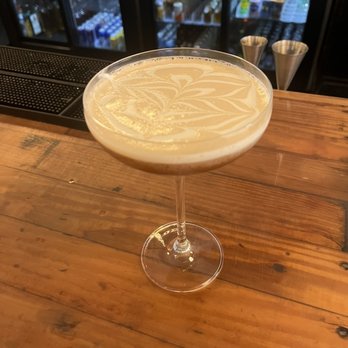Common Restaurant  - The BEST espresso martini. The detail of the swirls! :) - Cocktail Bars Near Me - Savannah, Georgia