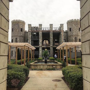The Kentucky Castle - Hotels Near Me - Versailles, Kentucky The Kentucky Castle - Hotels Near Me - Versailles, Kentucky