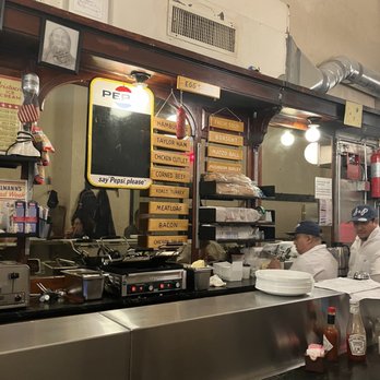S&P - Historic counter - Sandwiches Near Me - New York, New York S&P - Historic counter - Sandwiches Near Me - New York, New York