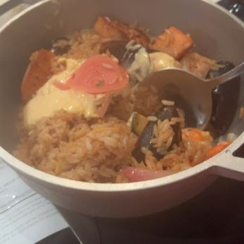 Rooftop 120 - Seafood with rice - Lounges Near Me - Glastonbury, Connecticut